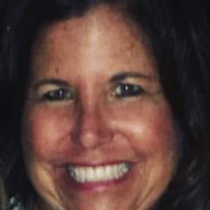 Meet your Posher, Debra